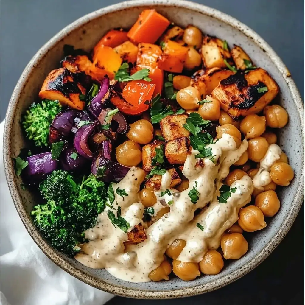 Mediterranean Chickpea Bowls: A Flavorful Delight!