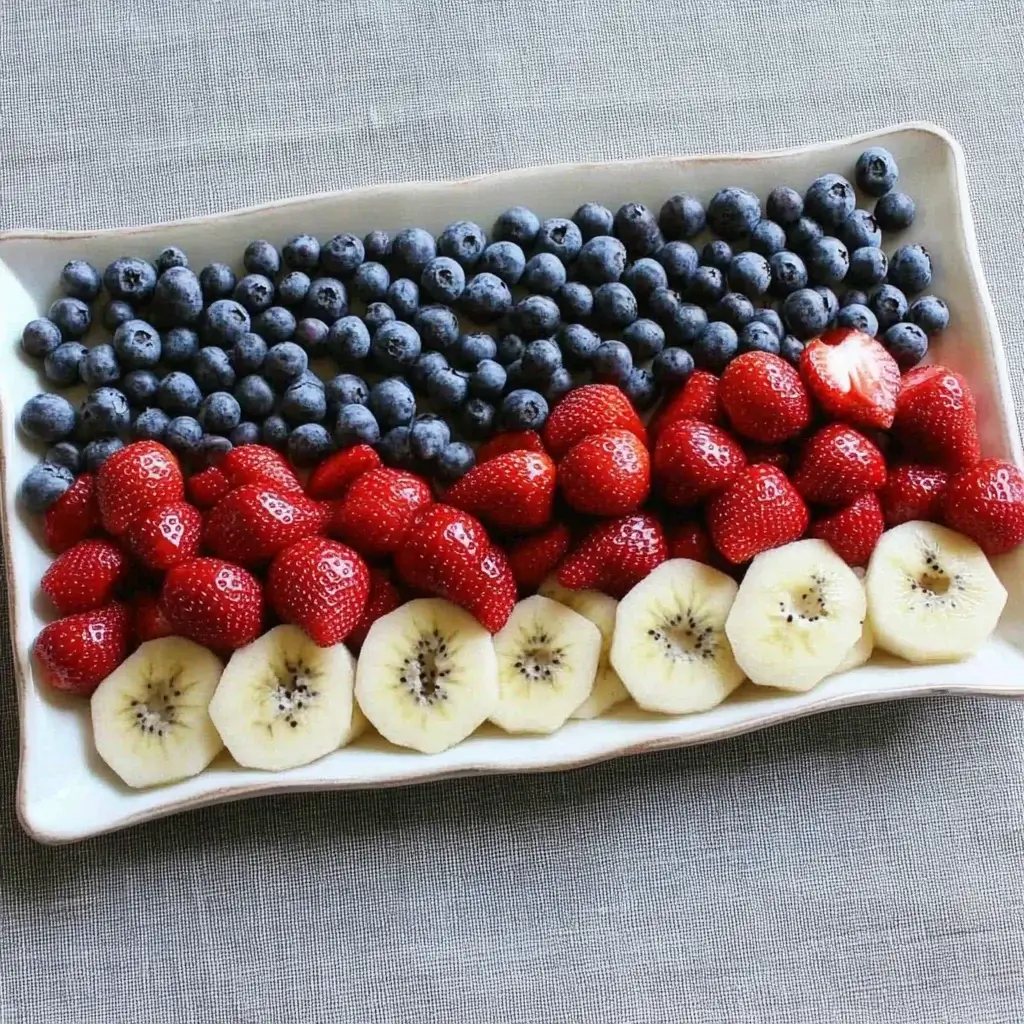 Patriotic Fruit Flag Platter: Celebrate with a Fun Recipe!