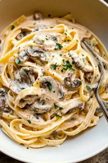 Mushroom Cream Sauce Pasta