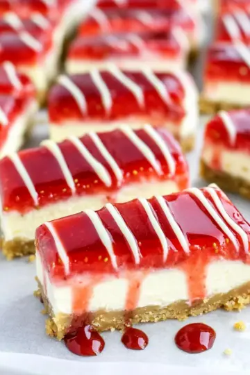 The BEST Philadelphia Cheesecake Bars