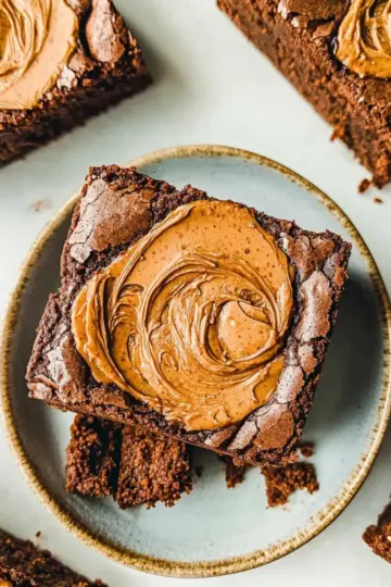 Biscoff Brownies (Gooey & Fudgy)