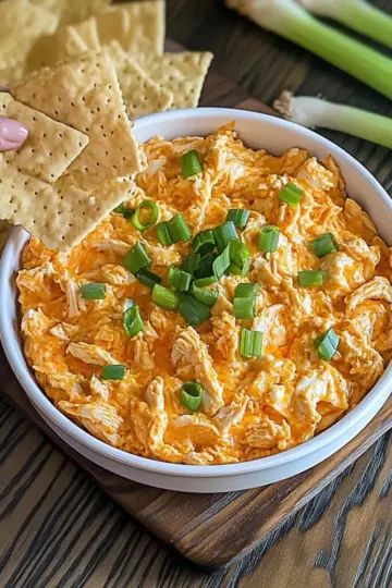 Slow Cooker Buffalo Chicken Dip
