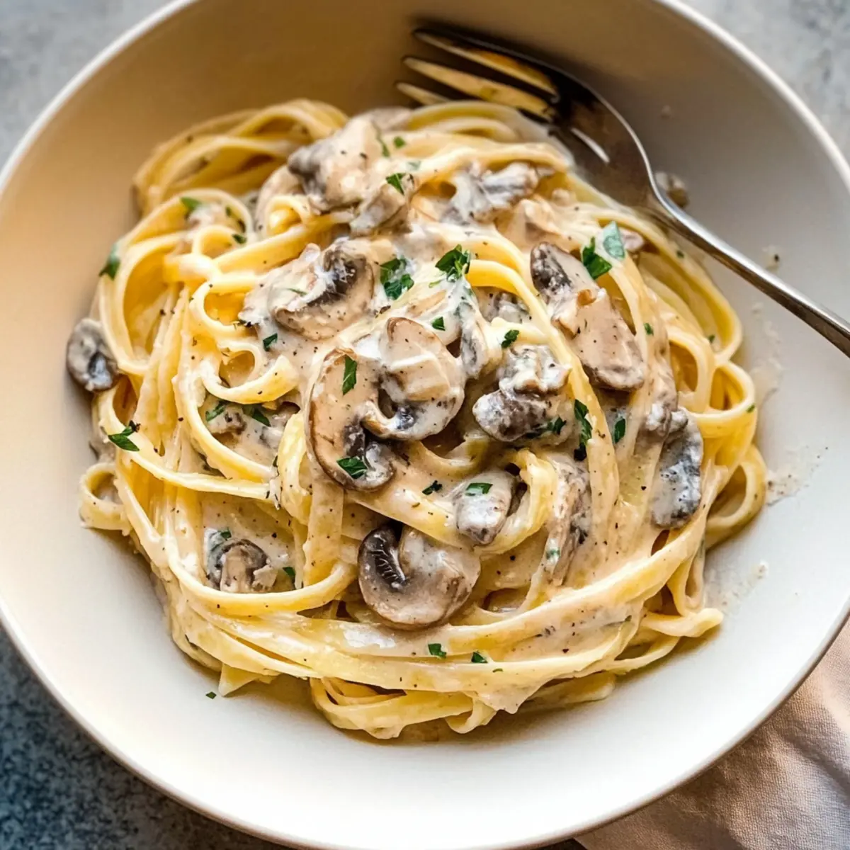 Mushroom Cream Sauce Pasta