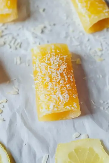 Homemade Fruit Roll-Ups: Lemon and Coconut